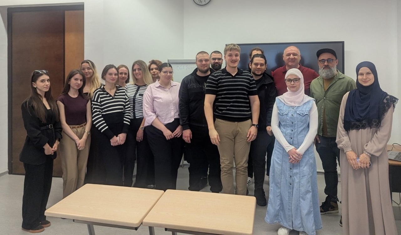 Guest Lecture on CRM Brings Industry Insight to FBA Students Guest Lecture on CRM Brings Industry Insight to FBA Students